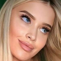 a_ananda Çıplak