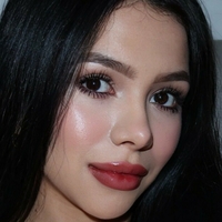 adrianavalentinaa Çıplak