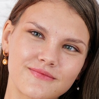 Adrianna Babin Çıplak