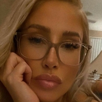 Adrielle Çıplak