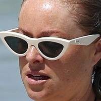 Airlie Walsh Çıplak
