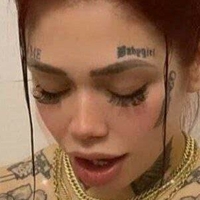 Aixamaitaok Çıplak