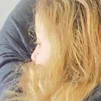 Alanis Iandra Çıplak