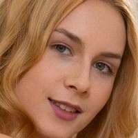 Alecia Çıplak