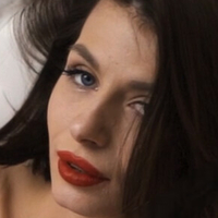 Alena Elizarova Çıplak