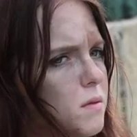 Alex McKelley Çıplak