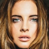Alexandra Felstead Çıplak