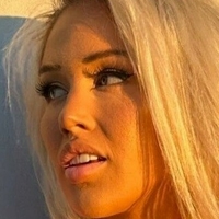 Alexandra Moore Çıplak