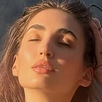 alice.de.ze Çıplak