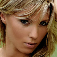 Alice Çıplak