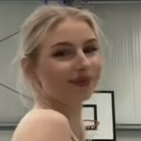 Alicia Ravy Çıplak