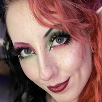 Alieninara Çıplak