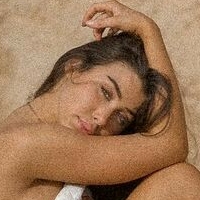 Alina Barmak Çıplak