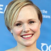 Alison Pill Çıplak