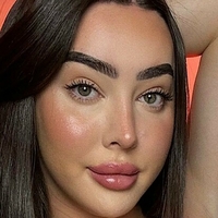 aliyarose Çıplak