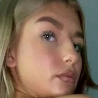 Alva Sjöberg Çıplak