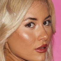 Amber Woods Çıplak