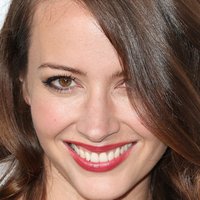 Amy Acker Çıplak