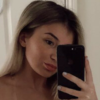 Amy Victoria Çıplak