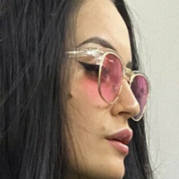 Anastasia Vvedenskaya Çıplak