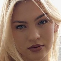 Andrea Cronberg Çıplak