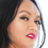Andrea Zhay Çıplak