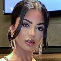 Aneeqa Farid Çıplak