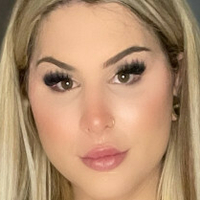 Angie Bellucci Çıplak