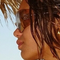 Anicka Delgado Çıplak