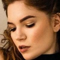 Aniela Kras Çıplak