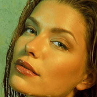 Anita Toth Çıplak