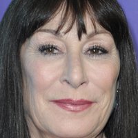 Anjelica Huston Çıplak