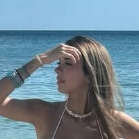 Anmary Eugenia Michel Çıplak