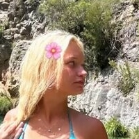 Anna Ackerfeldt Çıplak