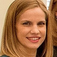 Anna Chlumsky Çıplak