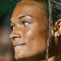 anna hall Çıplak
