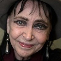 Anna Karina Çıplak