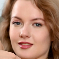 Anna Luna Çıplak