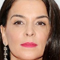 Annabella Sciorra Çıplak
