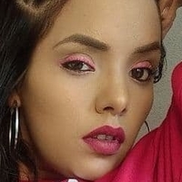 Anniesexteen Çıplak