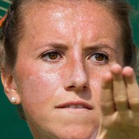 Annika Beck Çıplak
