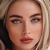 Antonia Freya Lydia Çıplak