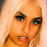 Anya Blush Çıplak
