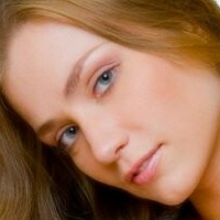 Anya Tikhomirova Çıplak