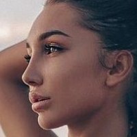 Anyuta Rai Çıplak