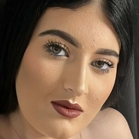 arianamilan Çıplak