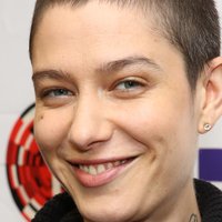 Asia Kate Dillon Çıplak