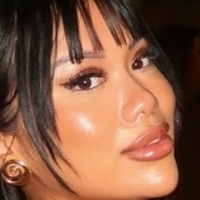 Asiankellyyy Çıplak