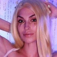 ASMR Rileyrosez Çıplak
