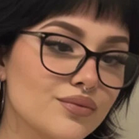 Aurora Dovely Çıplak